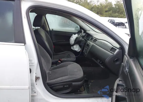 2010 Chevrolet Impala Police z USA, uszkodzony, nr VIN 2G1WD5EM8A1243349